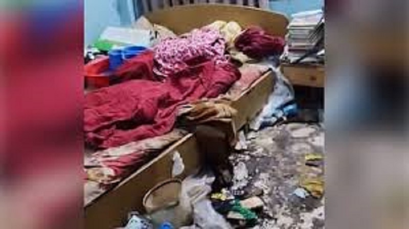মায়ের অবহেলার অভিযোগে যুগ্ম সচিব ওএসডি,আলোচিত ঘটনায় প্রশাসনিক পদক্ষেপ